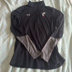University of Cincinnati Under Armour XS black quarter zip